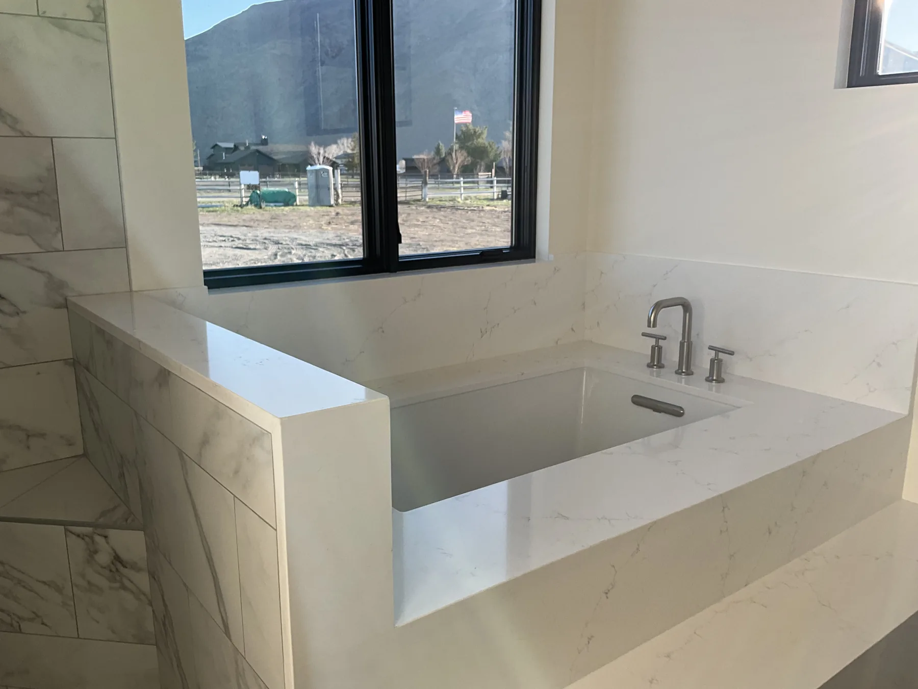 Valley Modern Residence — project photos